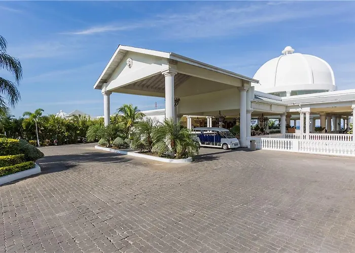 Grand Palladium Jamaica. All Inclusive Resort & Spa