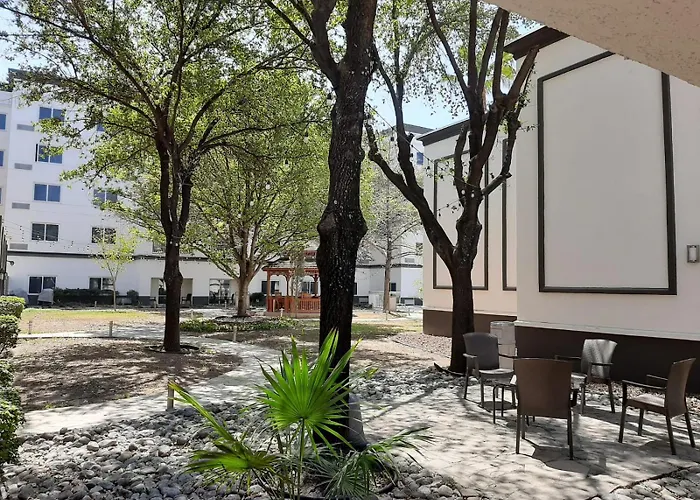 Courtyard Monterrey Airport