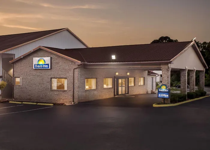 Days Inn By Wyndham Huntington