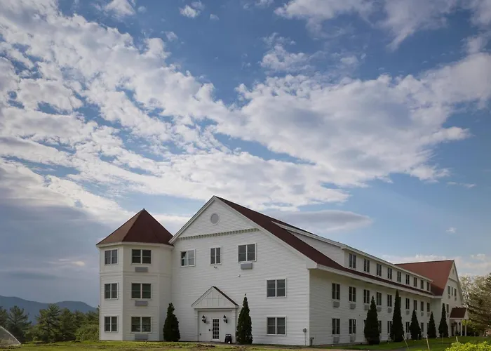 White Mountain Hotel And Resort