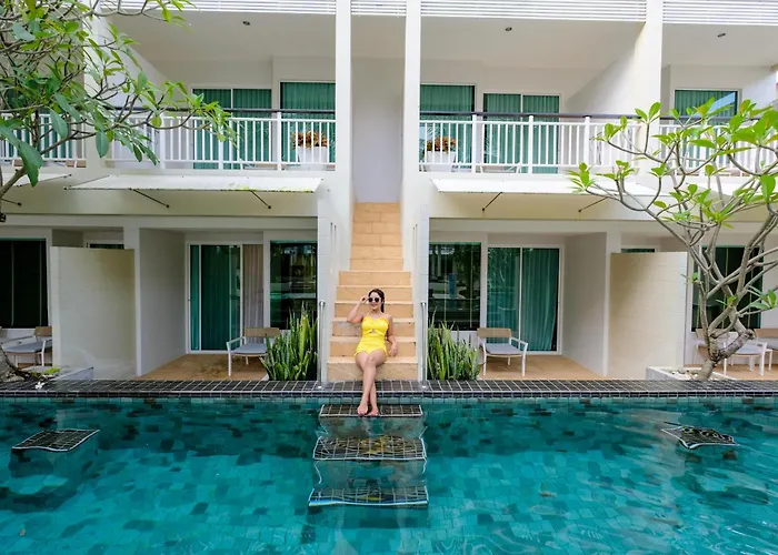 A2 Pool Resort, Phuket Town - Scheduled Shuttle To Phuket Old Town