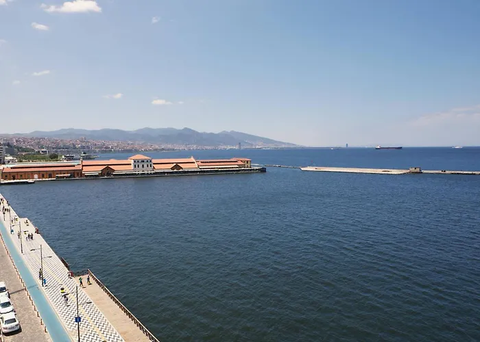 Izmir Resorts
