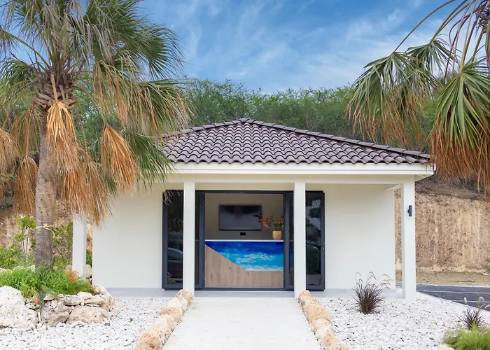 The Reef - Blue Bay Golf & Beach Resort