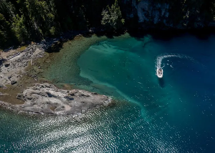 Correntoso Lake & River Hotel