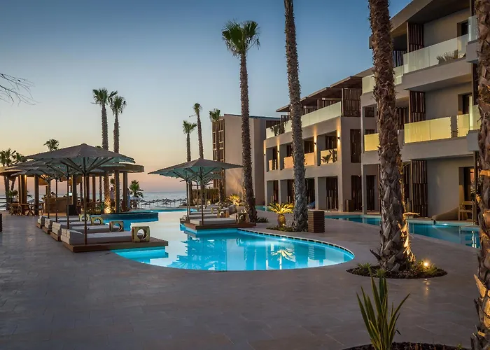Nalu Resort & Spa Adults Only Hotel