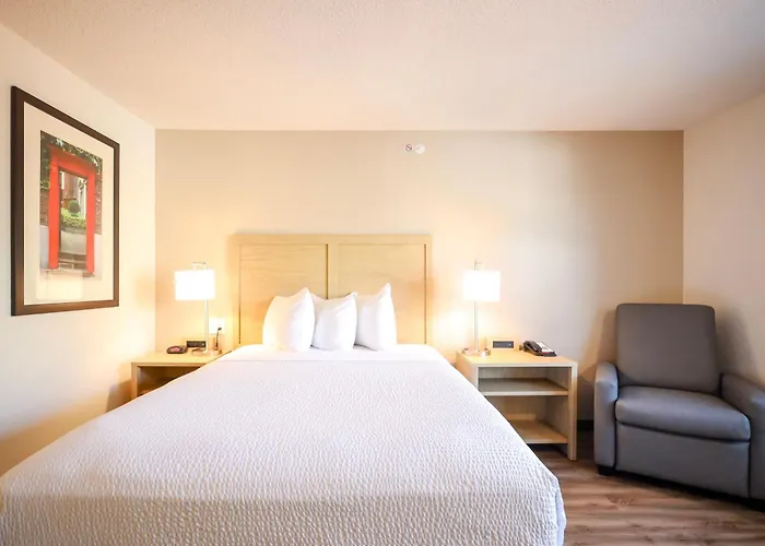 Extended Stay America Suites - Cleveland - Beachwood - Orange Place - South