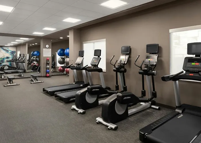 Courtyard By Marriott Seattle Northgate
