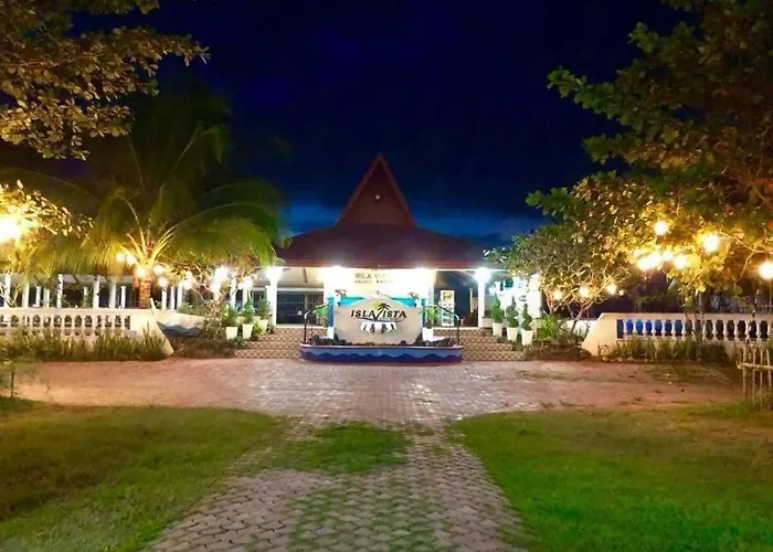 Isla Vista Beach Resort