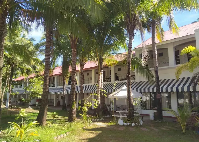 Isla Vista Beach Resort