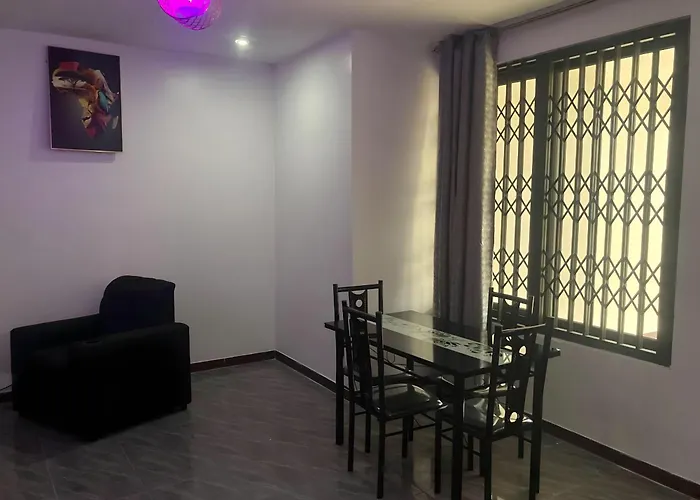 Sleepeaze Hotel