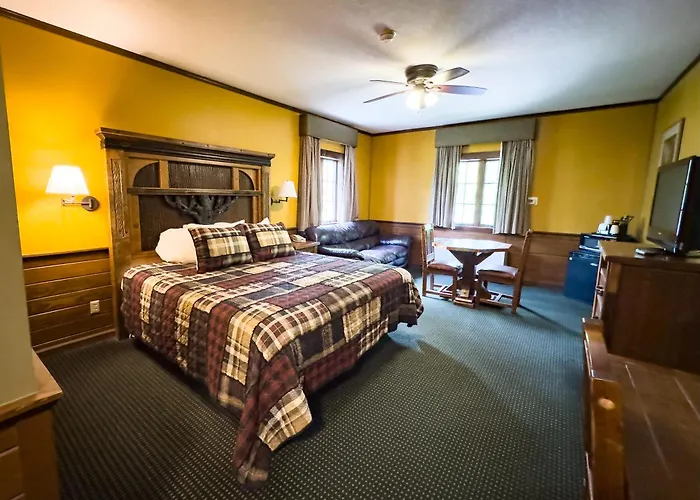 Starved Rock Lodge