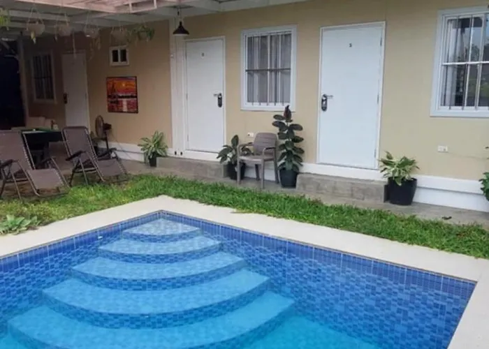 Anilao Bungalows