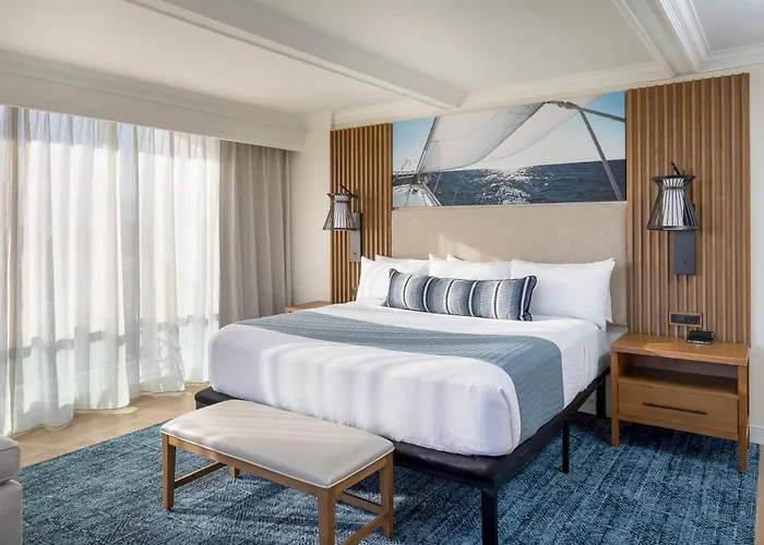 Jupiter Beach Resort & Spa