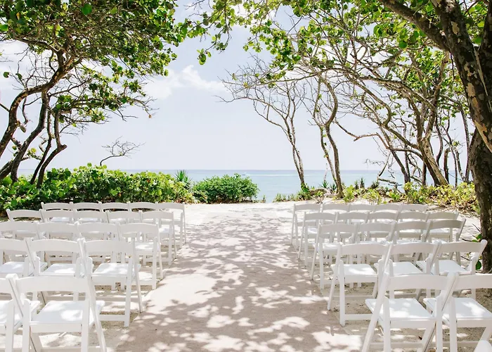 Jupiter Beach Resort & Spa