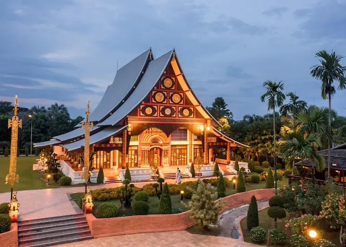 Horizon Village & Resort