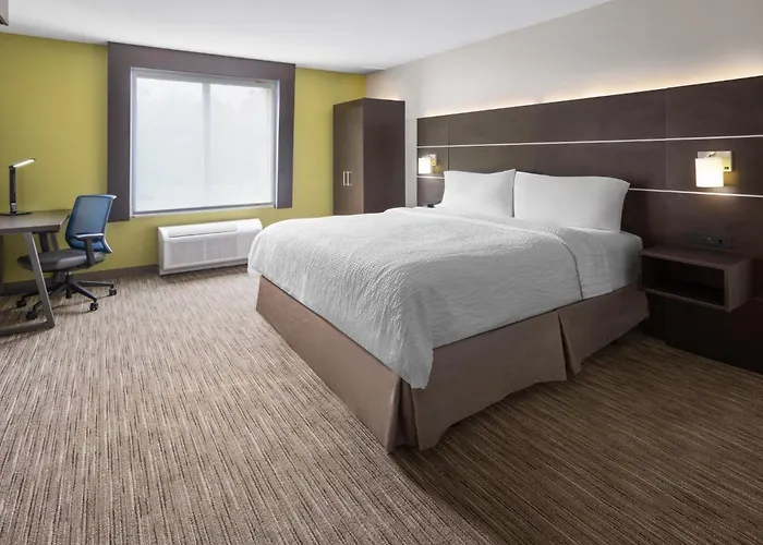 Holiday Inn Express Hotel & Suites Hamburg By Ihg