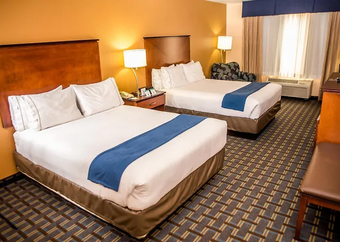 Holiday Inn Express Hotel & Suites Cocoa Beach By Ihg