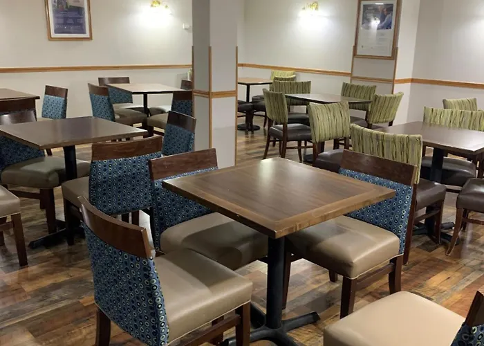 Days Inn By Wyndham Custer
