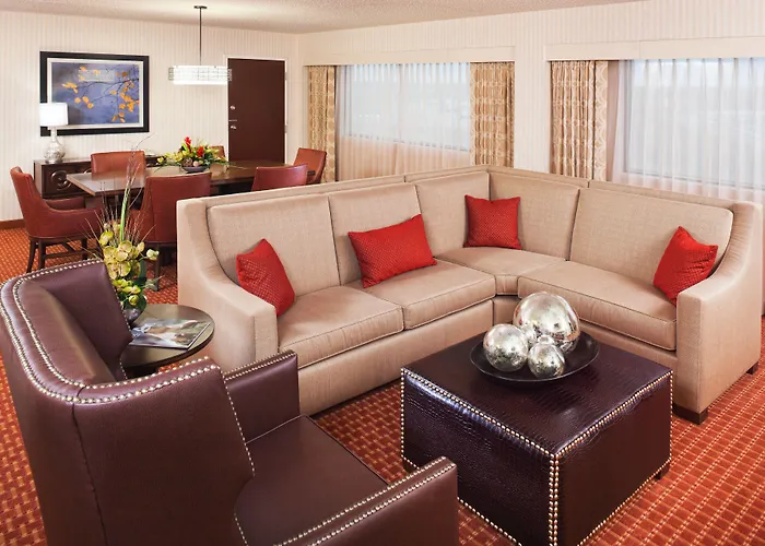 Sheraton Detroit Metro Airport