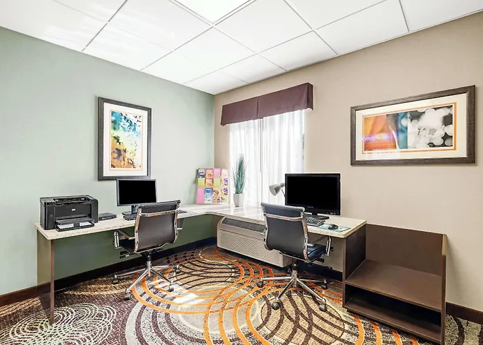 Best Western Maple City Inn