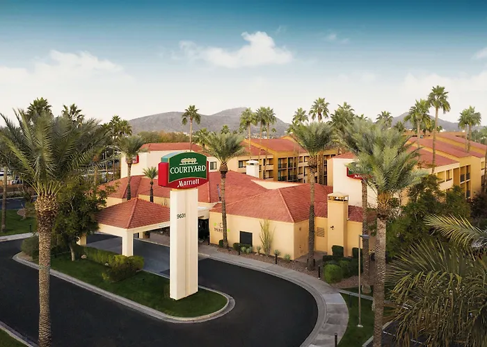 Courtyard By Marriott Phoenix North