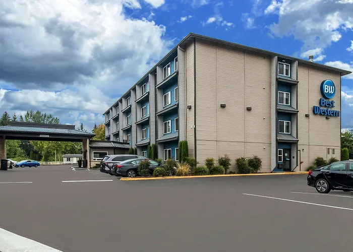 Molalla Resorts