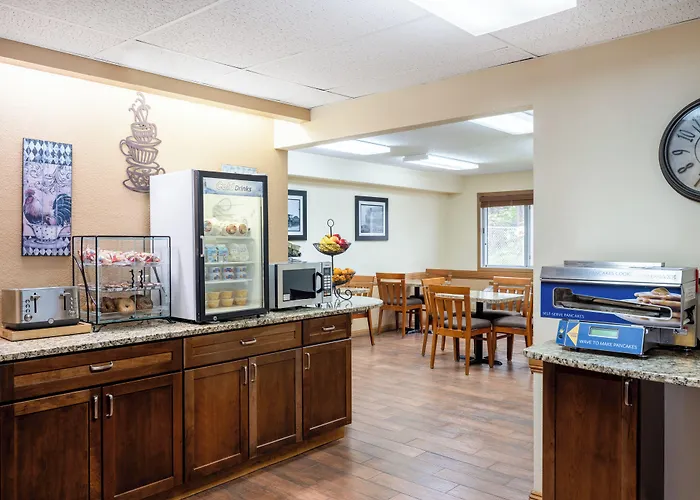 Country Inn Two Harbors