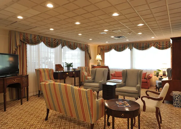 The Farmington Inn And Suites