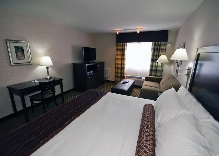 Powell River Town Centre Hotel