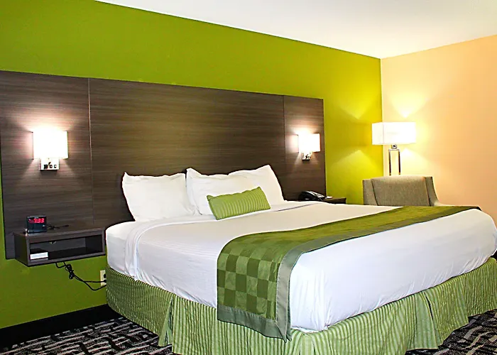 Baymont By Wyndham Springfield