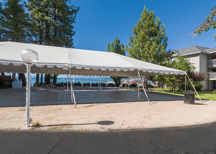 Beach Retreat & Lodge At Tahoe
