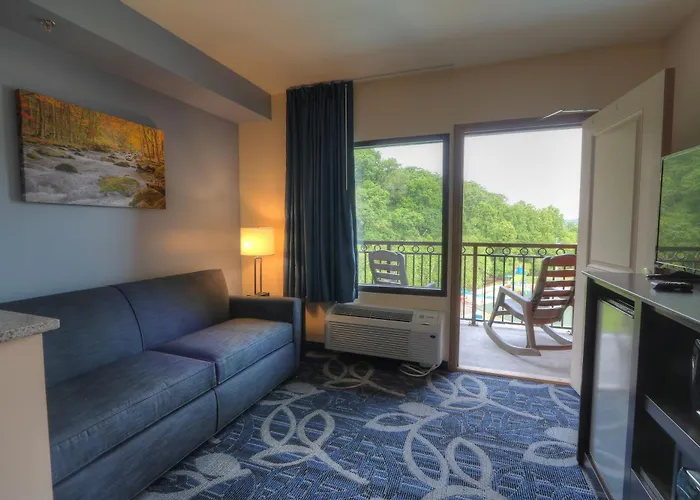 Country Cascades Waterpark Resort