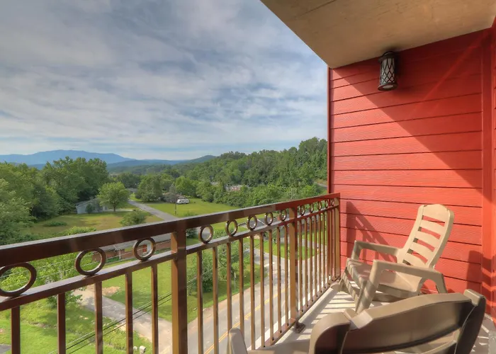 Country Cascades Waterpark Resort