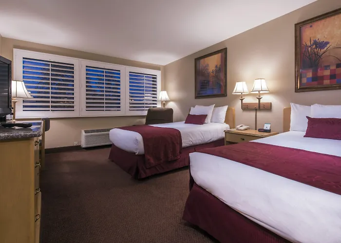 Grand Vista Hotel