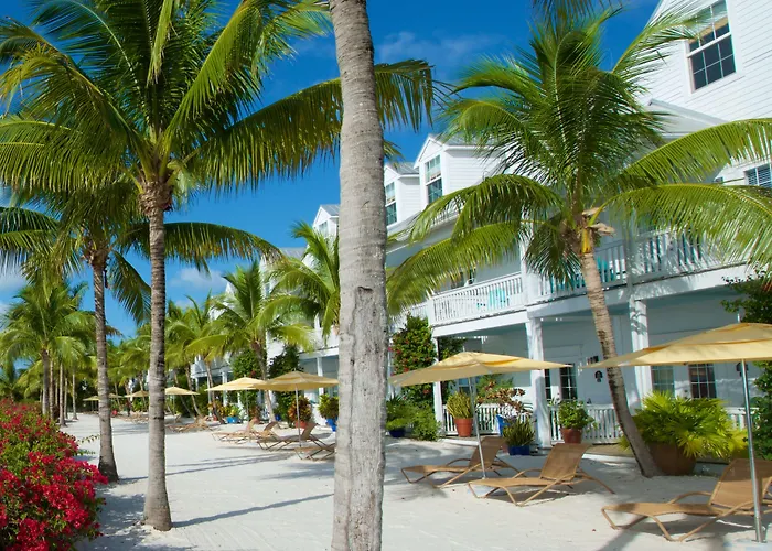 Parrot Key Hotel & Villas