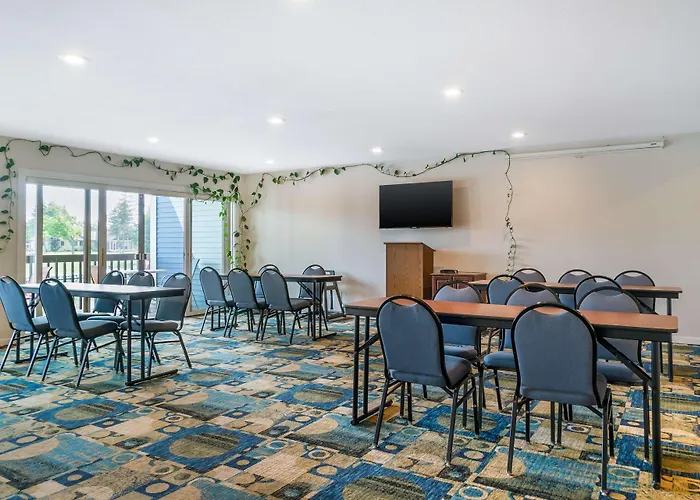 Best Western River Terrace