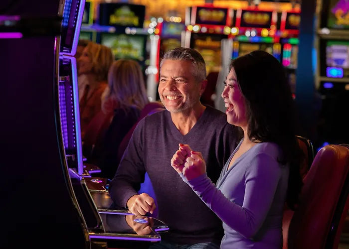 Jake'S 58 Casino Hotel - Adults Only
