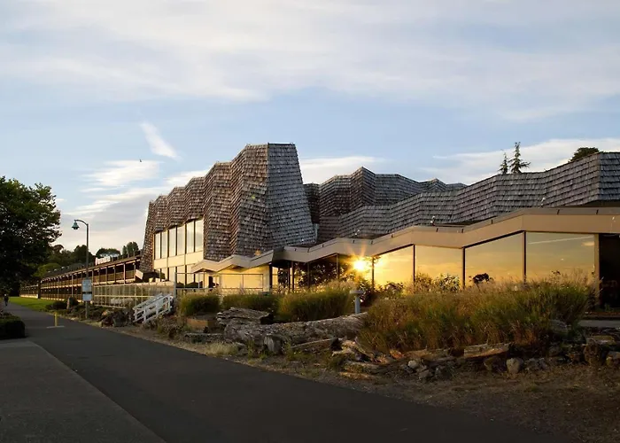 Sekiu Resorts