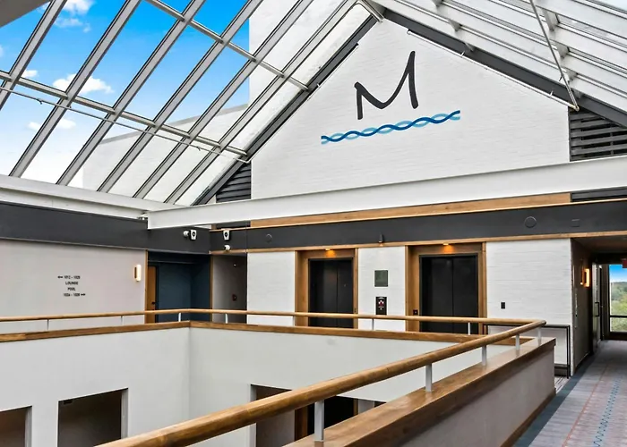 Merriweather Lakehouse Hotel, Autograph Collection