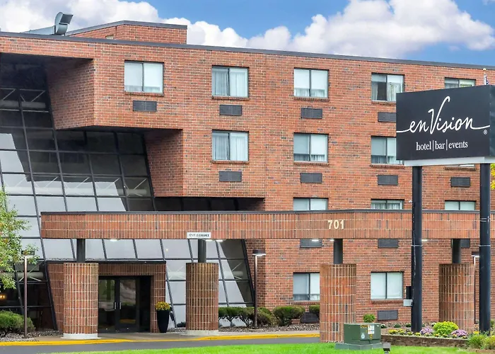 Envision Hotel Saint Paul South