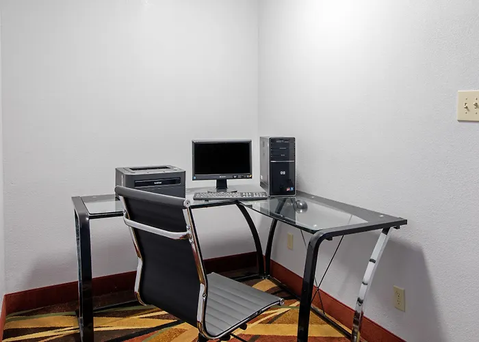 Quality Inn & Suites Albuquerque North Near Balloon Fiesta Park