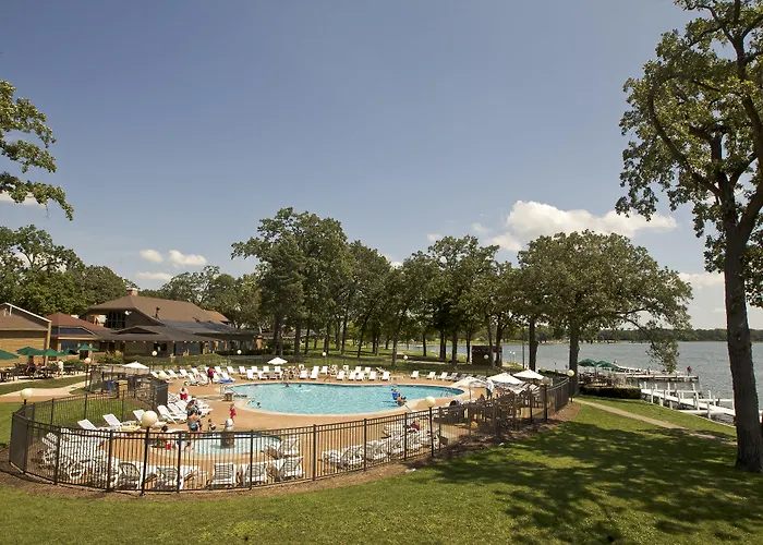 Lake Lawn Resort