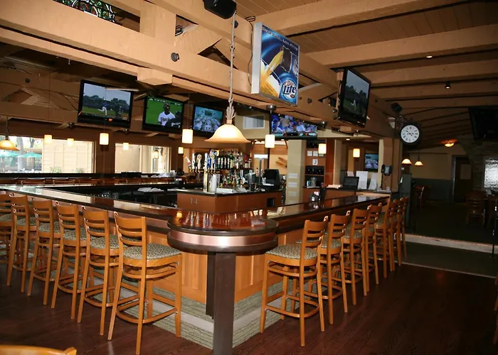 Lake Lawn Resort