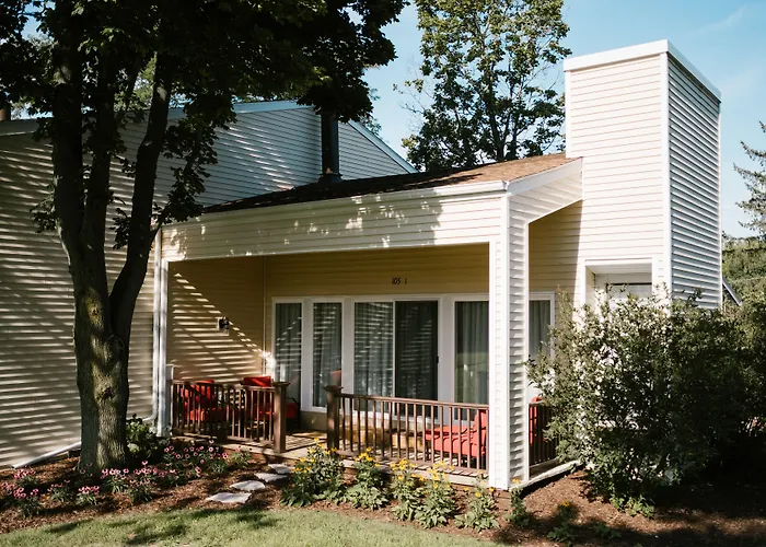 Lake Geneva Pet friendly Resorts