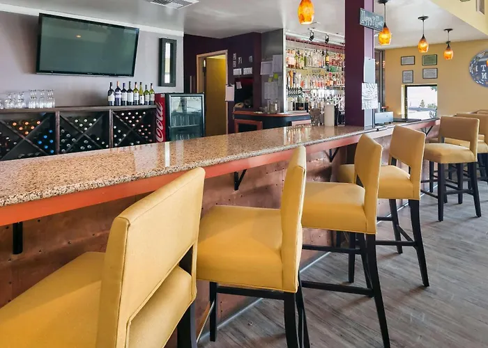 Best Western Plus Silverdale Beach Hotel