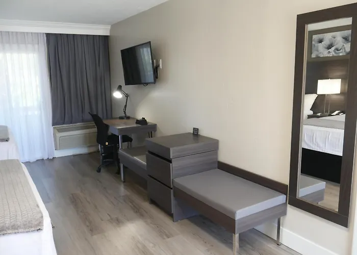 Econo Lodge Lake Elsinore Casino
