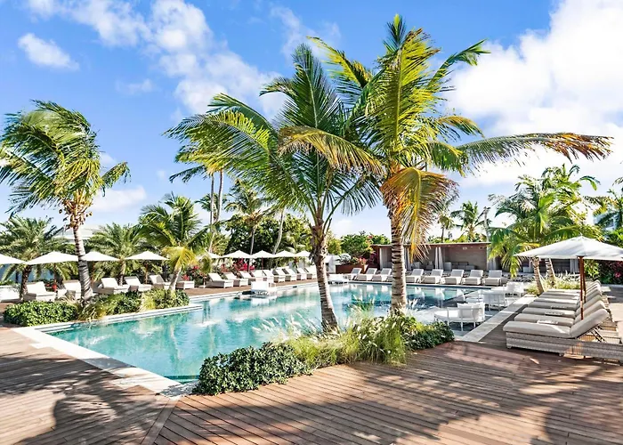 Hodges Bay Resort & Spa, An Hq Luxury Resort & Residences