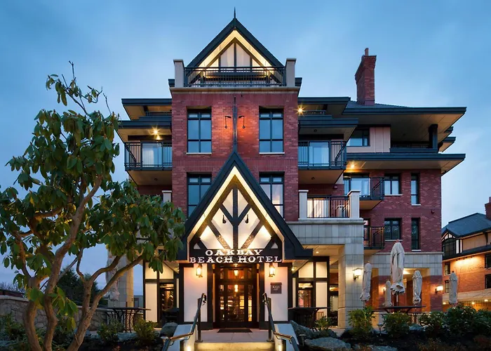 Oak Bay Beach Hotel (Adults Only)