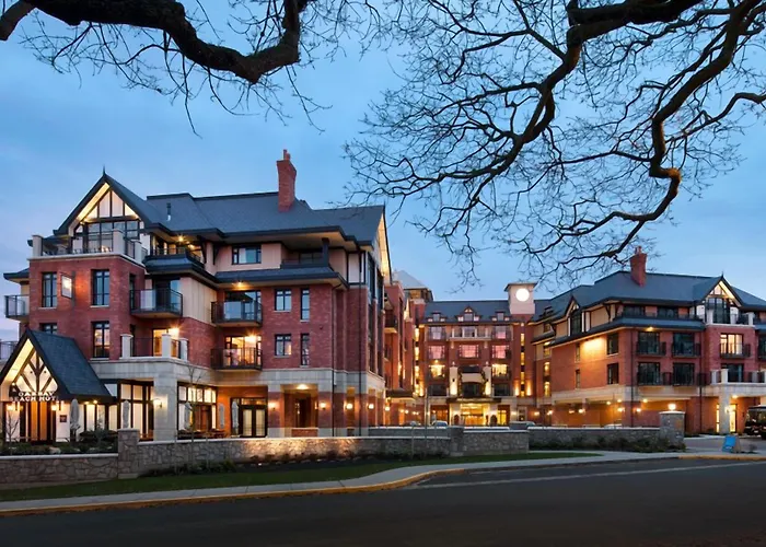 Oak Bay Beach Hotel (Adults Only)