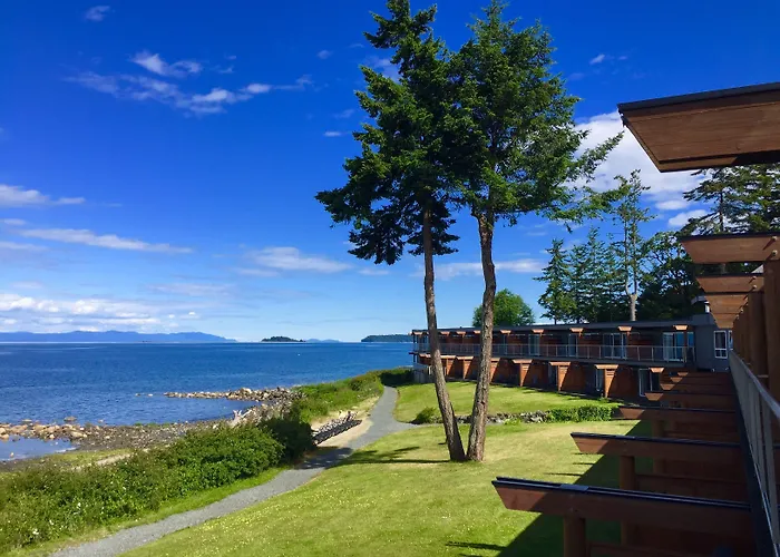 Kingfisher Pacific Resort & Spa